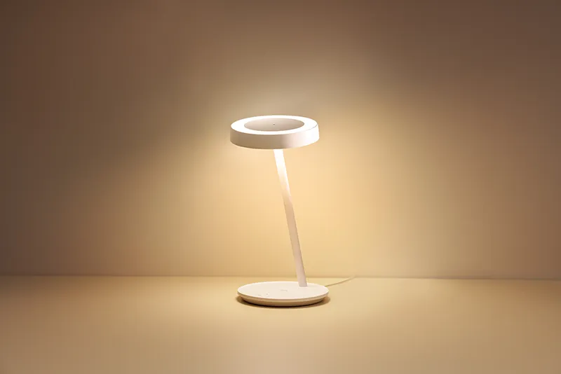 WiZ · Lights: Retoque publicitario