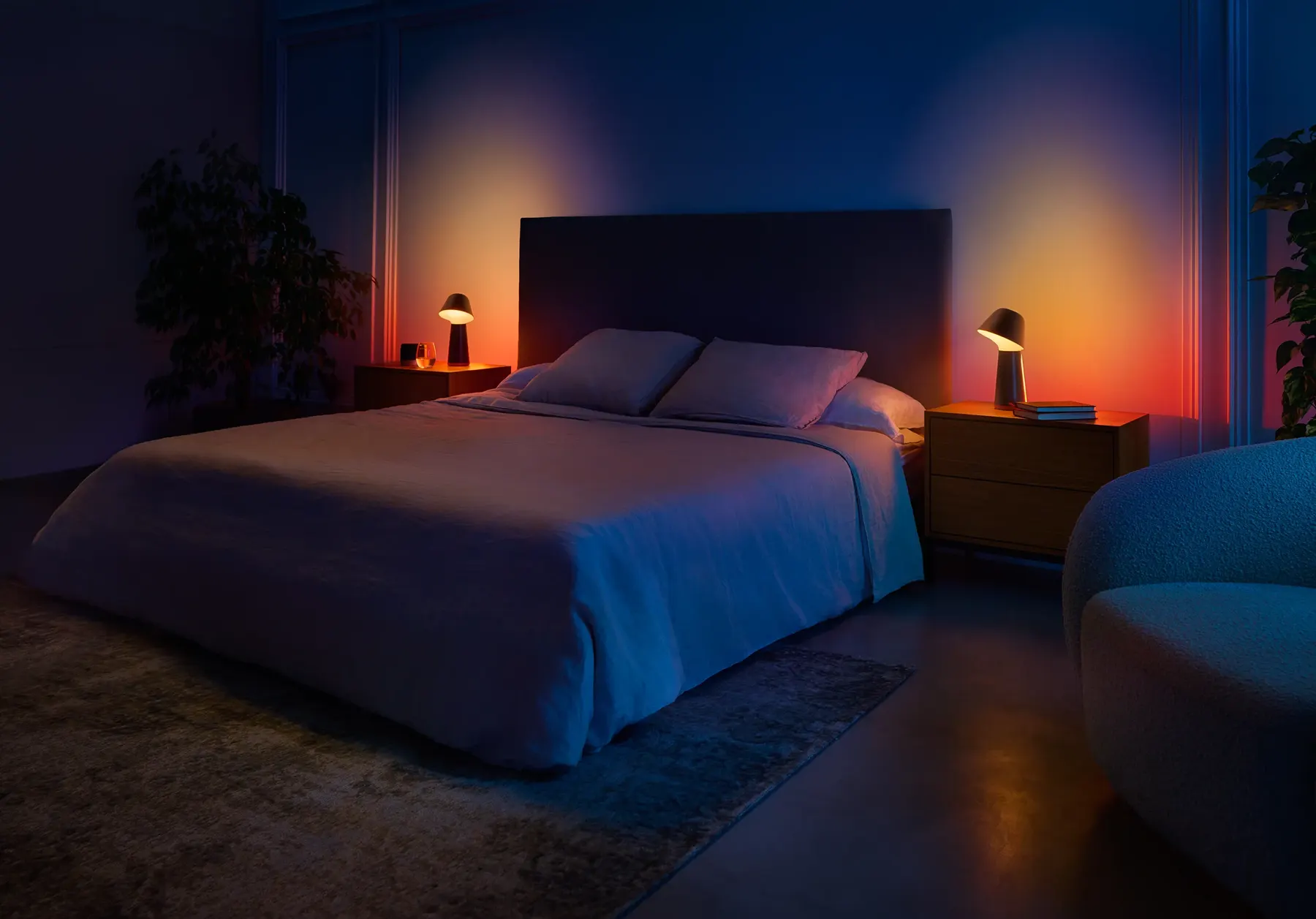 Dormitorio iluminado con luces Philips Hue